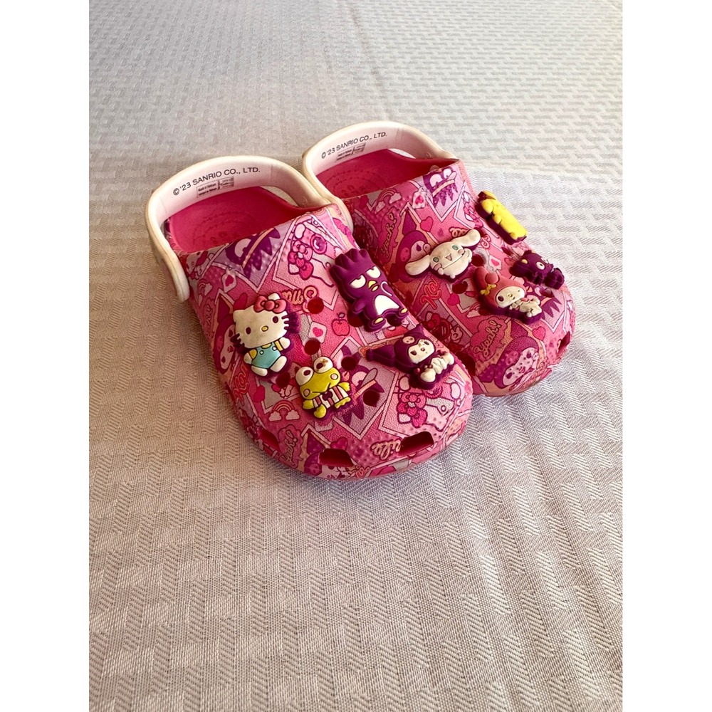 Crocs Hello Kitty and Friends Pink Sanrio Clogs Toddler Size C9 Jibbitz Charms